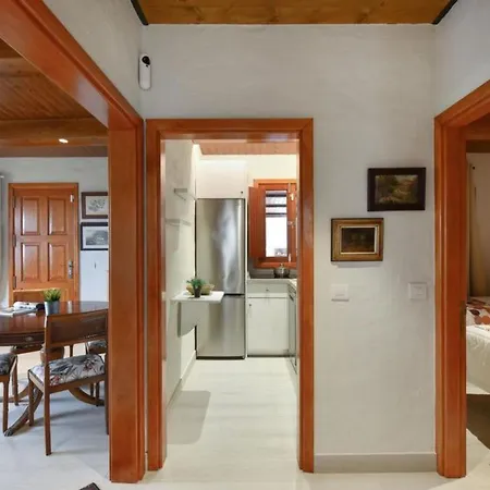 Global La Casa De Arriba 22670 Holiday home